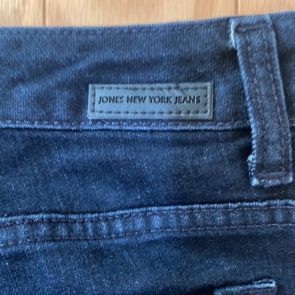 Jones New York Lexington Slimming Straight Size 16 Jeans - Picture 3 of 6